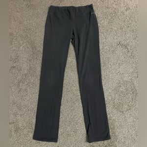 Women’s athletic pants